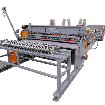 Haute précision 100 rangées/type minimum de Mesh Making Machine Full Automatic de poulet