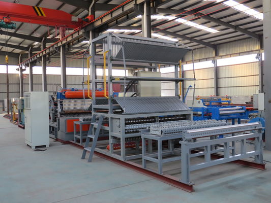 Petit pain complètement automatique Mesh Welding Machine