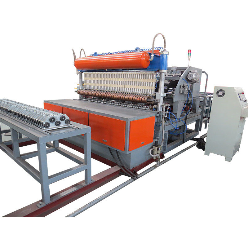 Type de Full Auto 80s/Min Steel Wire Welding Machine avec le système servo